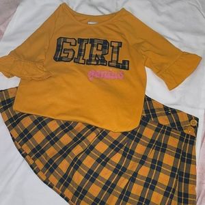 Garanimals, size 5T, Butterscotch